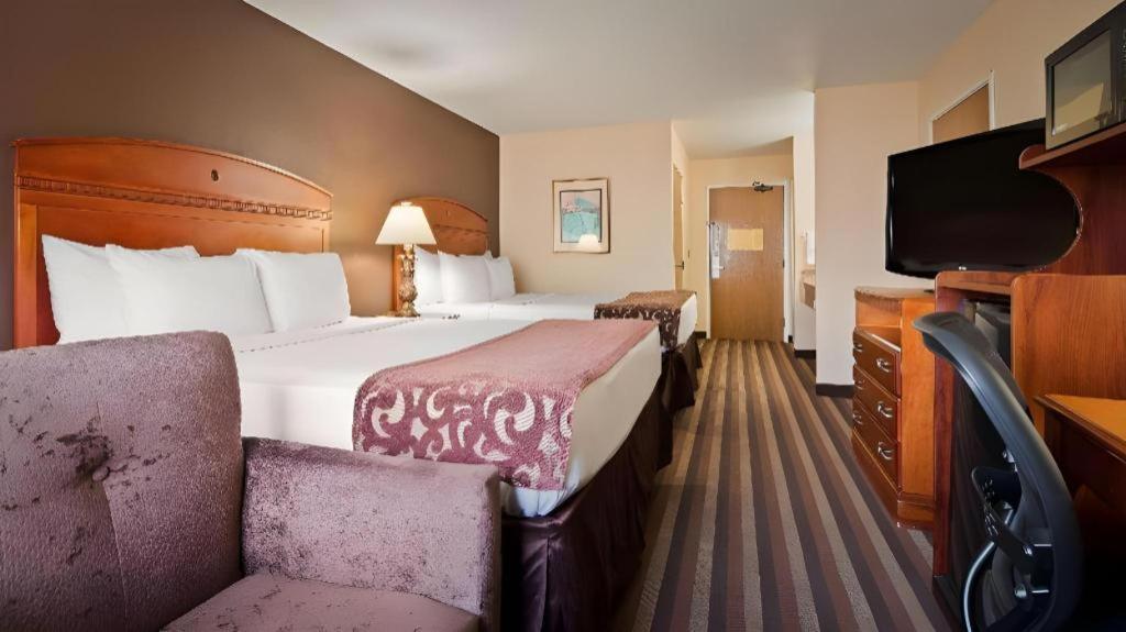 Best Western Manhattan Inn Exterior foto